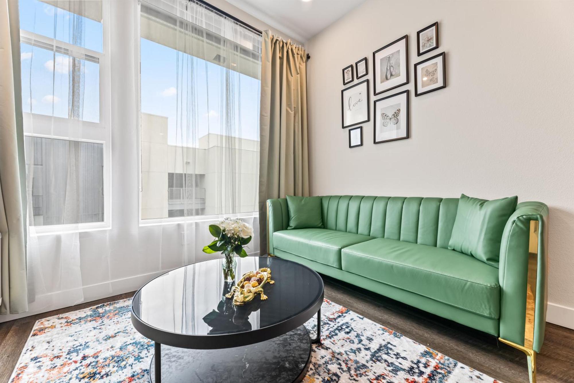 Serenity 2bd Haven In Hollywood!free Parking & Pool! Appartement